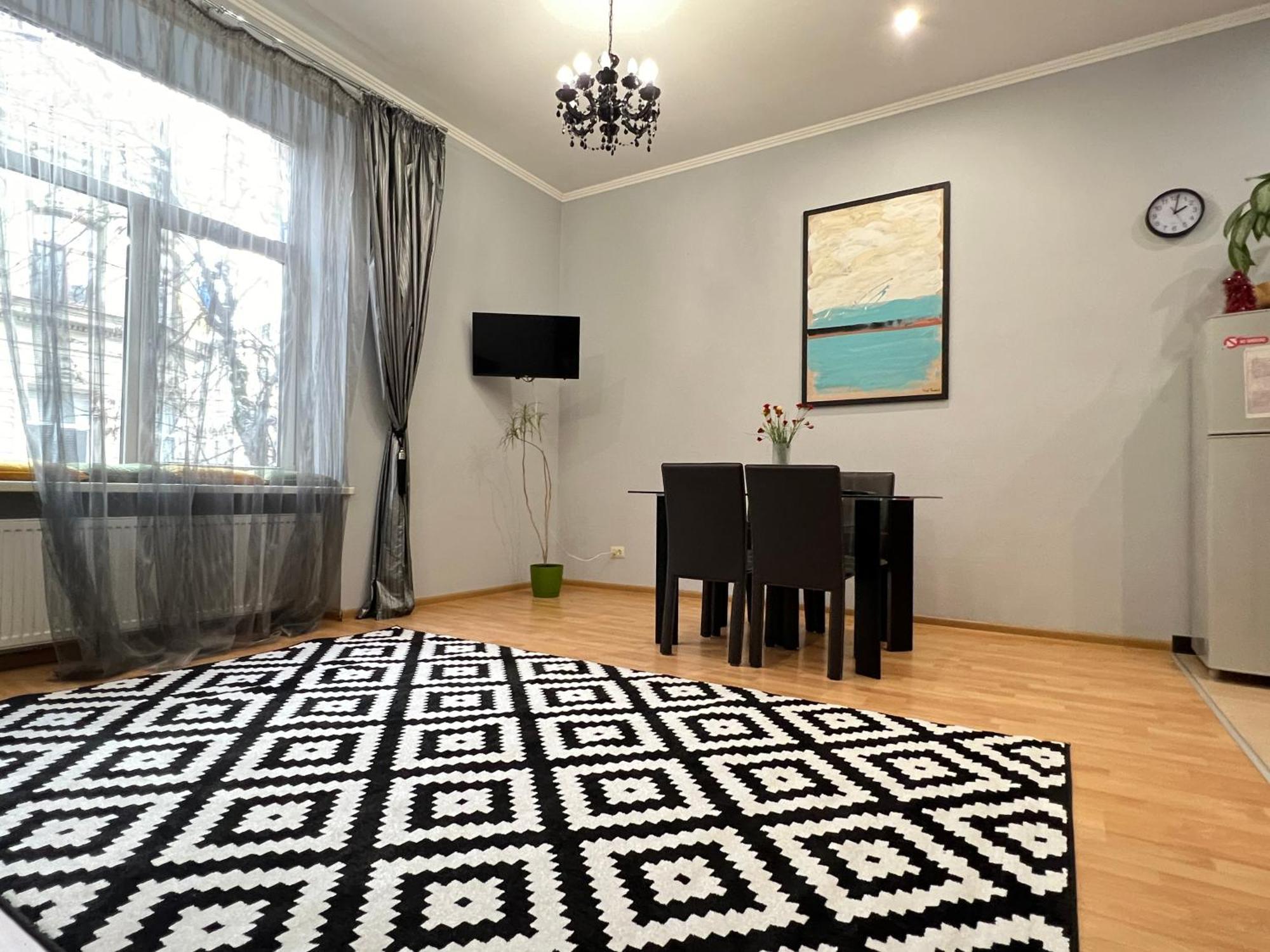 Apartments On Skoryka Str Liov Exterior foto